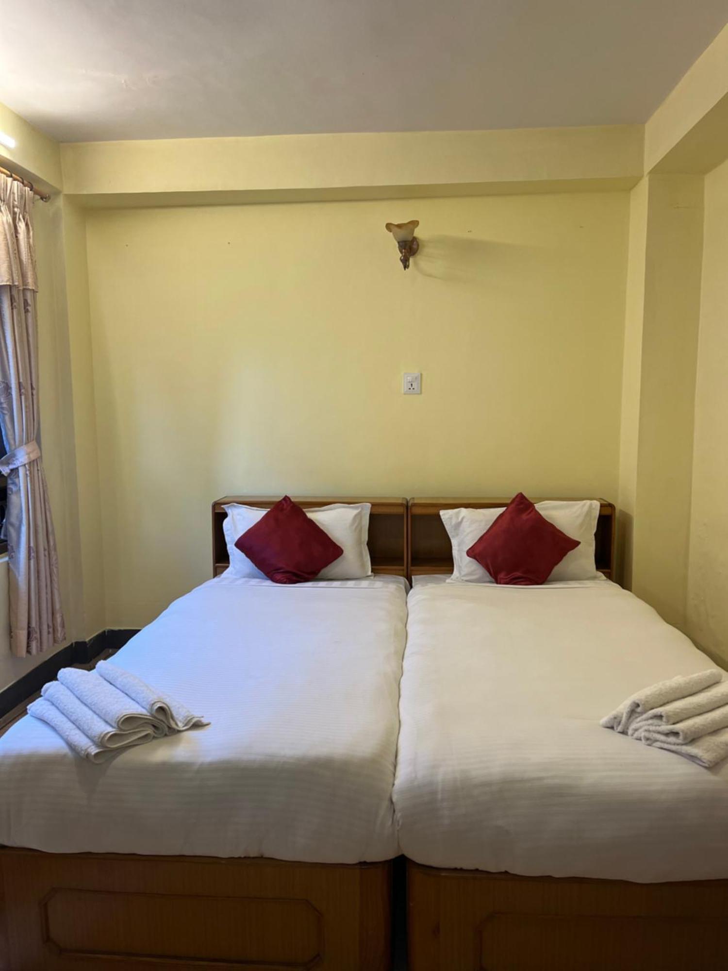 Golden Gate Guest House Bhaktapur Exterior photo