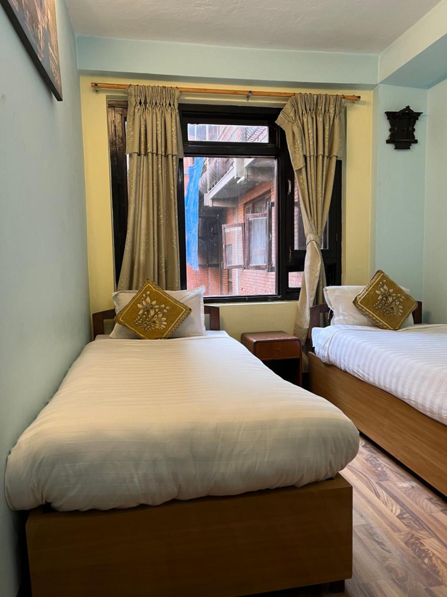 Golden Gate Guest House Bhaktapur Exterior photo